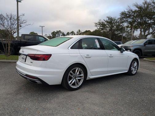 2024 Audi A4 45 S line Premium Plus