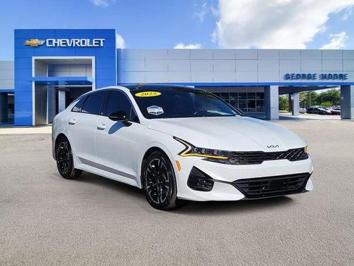 2022 Kia K5 GT-Line
