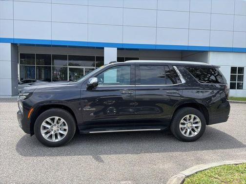Dark Ash Metallic 2025 Chevrolet Tahoe Premier