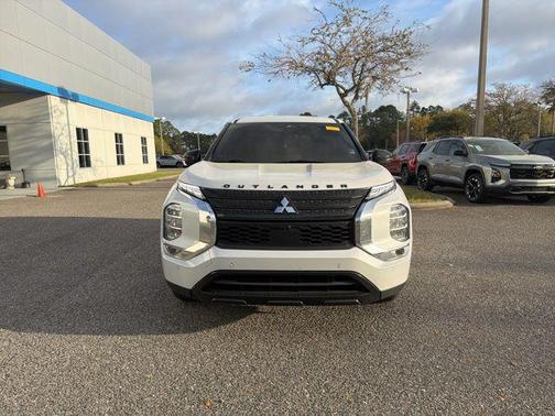 2023 Mitsubishi Outlander SE 2.5 2WD