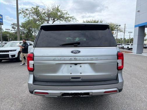 Silver Metallic 2024 Ford Expedition Max XLT