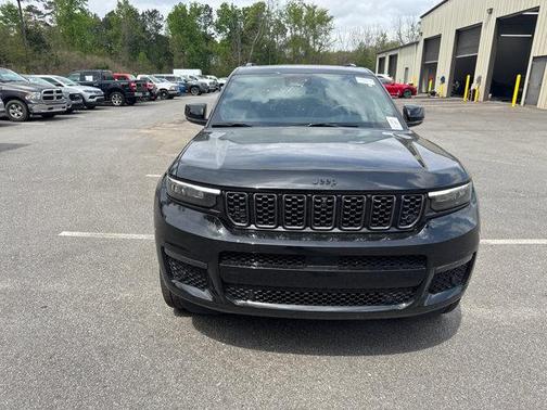 2025 Jeep Grand Cherokee L Summit Reserve