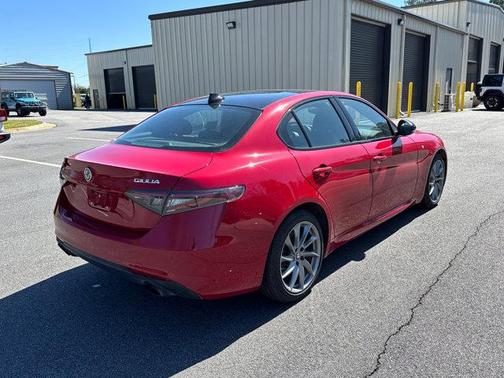 2024 Alfa Romeo Giulia Ti