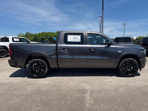 Granite Crystal Metallic Clearcoat 2026 RAM 1500 Laramie