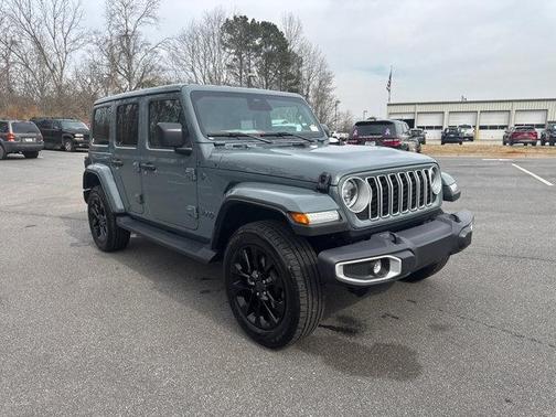 2025 Jeep Wrangler 4xe Sahara
