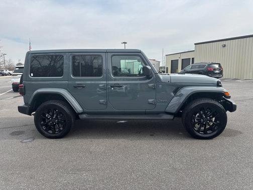 2025 Jeep Wrangler 4xe Sahara