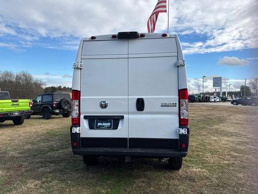 2025 RAM ProMaster 1500 Base