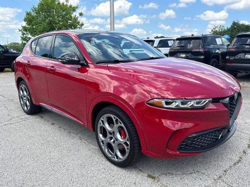 Alfa Rosso 2025 Alfa Romeo Tonale Special Edition Tributo Italiano EAWD