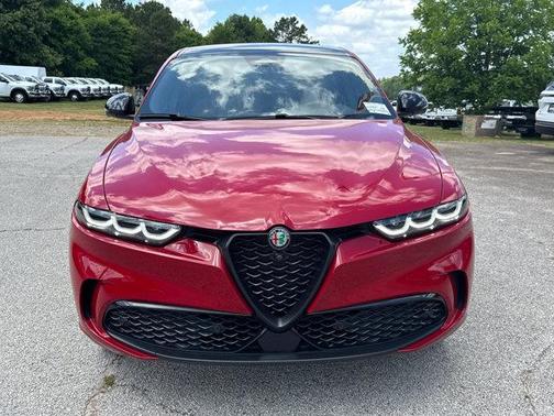 Alfa Rosso 2025 Alfa Romeo Tonale Special Edition Tributo Italiano EAWD