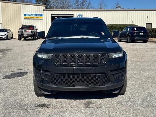 2024 Jeep Grand Cherokee Altitude