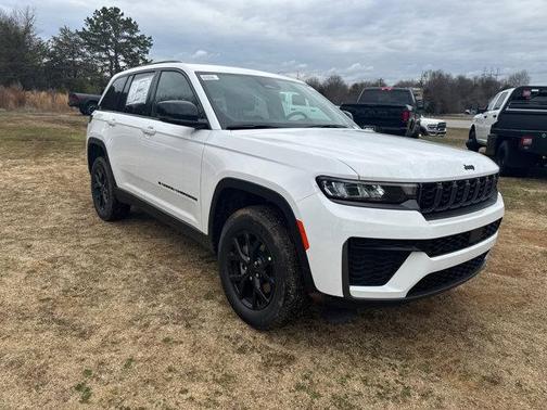 2026 Jeep Grand Cherokee Altitude
