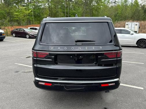 Diamond Black Crystal Pearlcoat 2025 Jeep Wagoneer L Series III 4x4