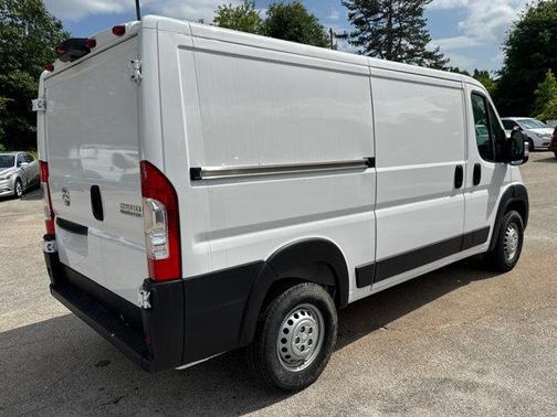 Bright White Clearcoat 2025 RAM ProMaster 2500 Tradesman