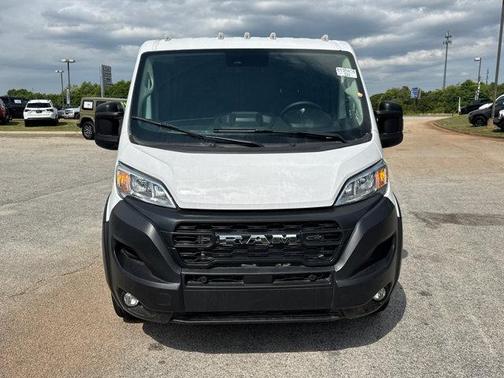 Bright White Clearcoat 2025 RAM ProMaster 2500 Tradesman