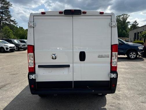 Bright White Clearcoat 2025 RAM ProMaster 2500 Tradesman