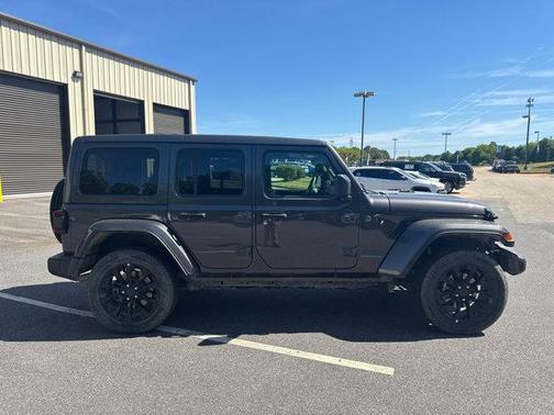 Granite Crystal Metallic Clearcoat 2025 Jeep Wrangler 4xe Sahara