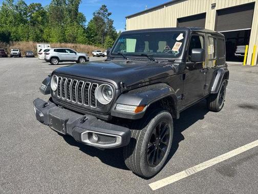 Granite Crystal Metallic Clearcoat 2025 Jeep Wrangler 4xe Sahara