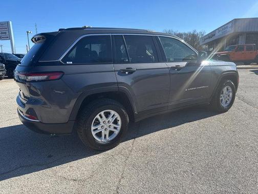 2024 Jeep Grand Cherokee Laredo