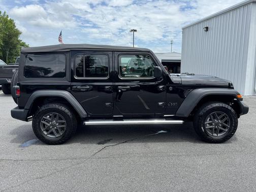 Black Clearcoat 2025 Jeep Wrangler Sport S