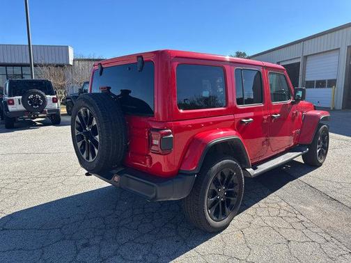 2025 Jeep Wrangler 4xe Sahara