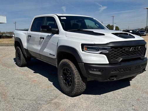 2026 RAM 1500 RHO Crew Cab 4x4 5'7' Box