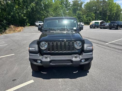 Black Clearcoat 2025 Jeep Wrangler Sport S