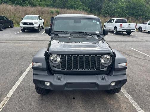 Black Clearcoat 2025 Jeep Wrangler Sport S