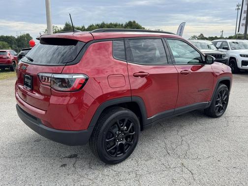 Red Hot Pearlcoat 2026 Jeep Compass Sport
