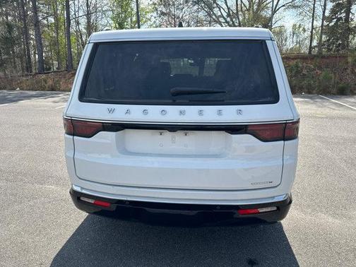 2024 Jeep Wagoneer Series II 4x2