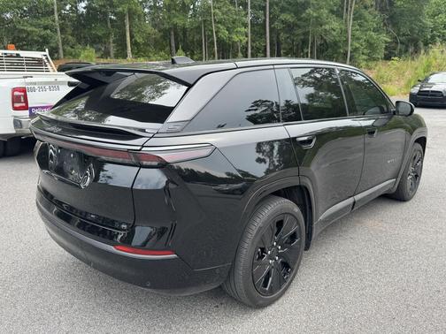 Diamond Black Crystal Pearlcoat 2025 Jeep Wagoneer S Launch Edition
