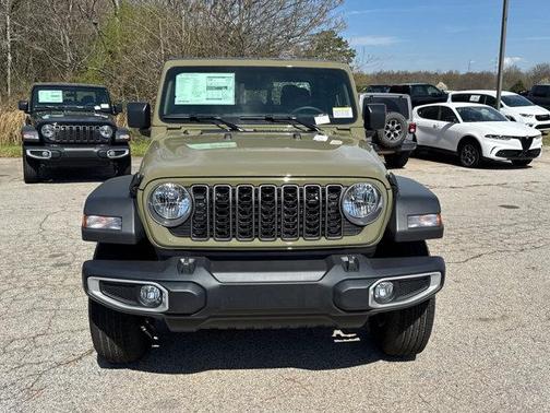 2026 Jeep Gladiator Sport