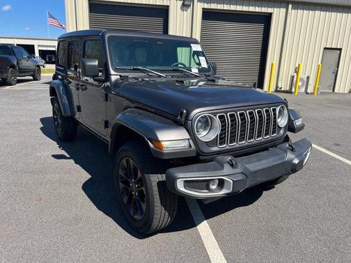 2025 Jeep Wrangler 4xe Sahara