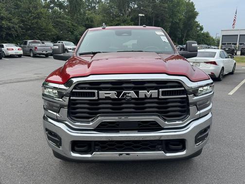 Molten Red Pearlcoat 2026 RAM 2500 Big Horn Crew Cab 4x4 6'4' Box