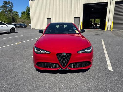 2024 Alfa Romeo Giulia Veloce AWD