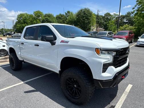 Summit White 2023 Chevrolet Silverado 1500 LT Trail Boss