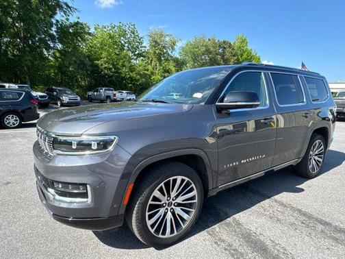Baltic Gray Metallic Clearcoat 2025 Jeep Grand Wagoneer 4x4