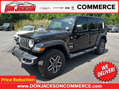 Black Clearcoat 2024 Jeep Wrangler 4-Door Sahara 4x4