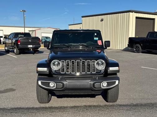Black Clearcoat 2024 Jeep Wrangler 4-Door Sahara 4x4