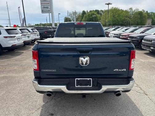 Patriot Blue Pearlcoat 2022 RAM 1500 Big Horn/Lone Star