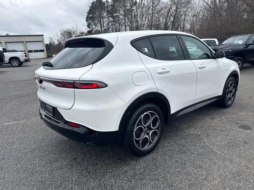 2025 Alfa Romeo Tonale EAWD