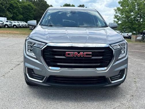 Sterling Metallic 2024 GMC Terrain SLE
