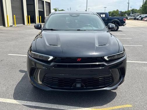 8 Ball 2025 Dodge Hornet R/T Plus EAWD