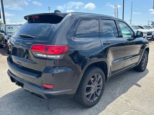 Diamond Black Crystal Pearlcoat 2021 Jeep Grand Cherokee High Altitude