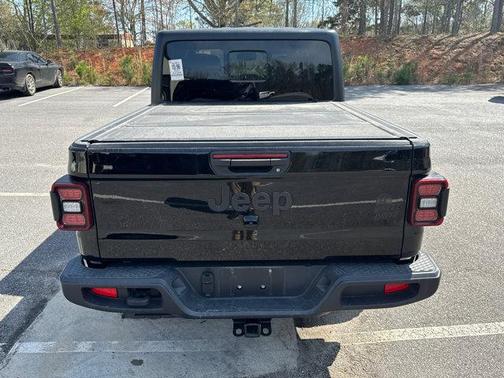 2024 Jeep Gladiator Willys