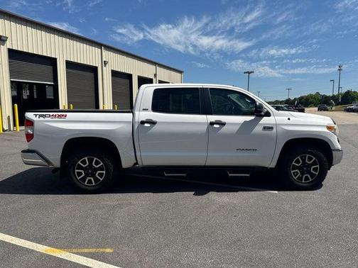 SUPER WHITE WHITE 2016 Toyota Tundra TRD Pro