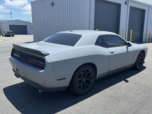 Smoke Show 2022 Dodge Challenger R/T