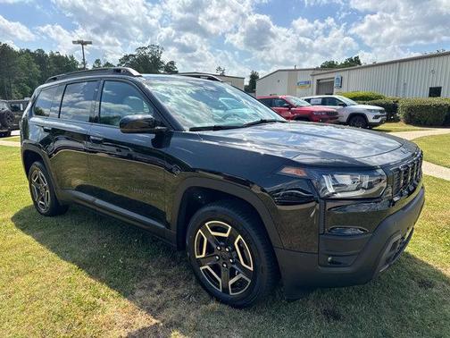 Diamond Black Crystal Pearlcoat 2026 Jeep Cherokee Limited