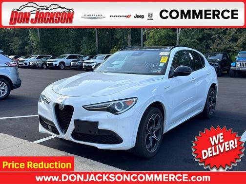 Alfa White 2023 Alfa Romeo Stelvio Veloce AWD