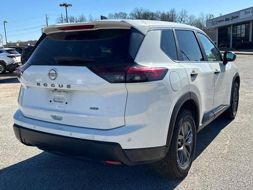2024 Nissan Rogue S