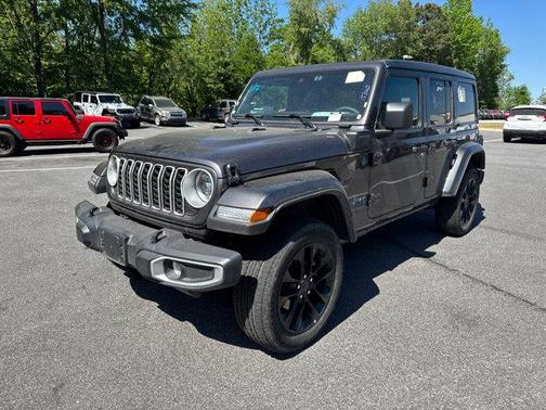 Granite Crystal Metallic Clearcoat 2025 Jeep Wrangler 4xe Sahara